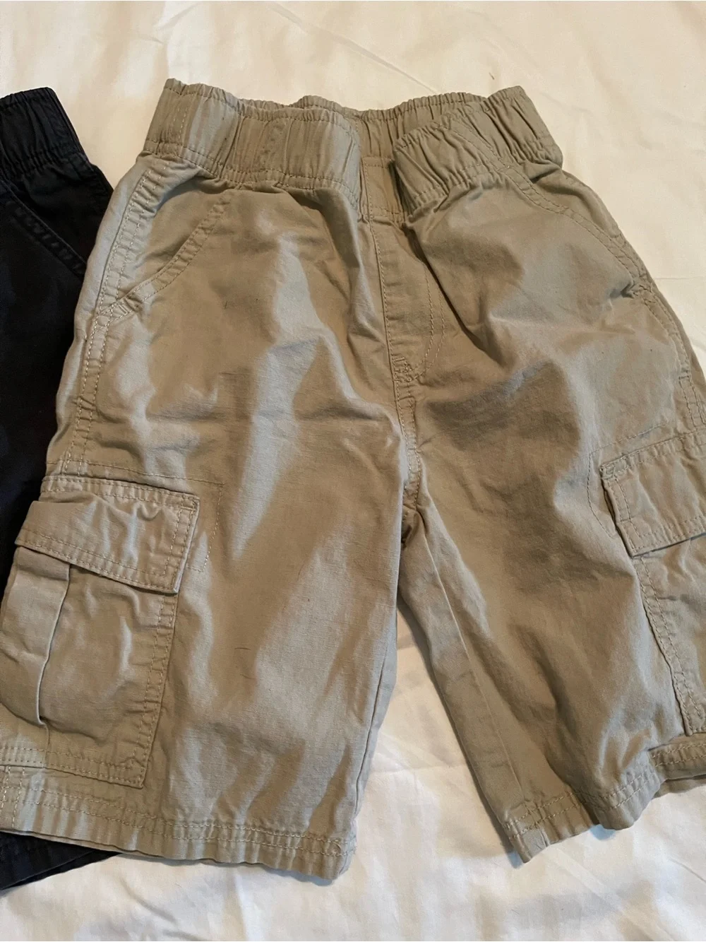 *BUNDLE* 2 boys children’s place shorts khaki black size 8 slim